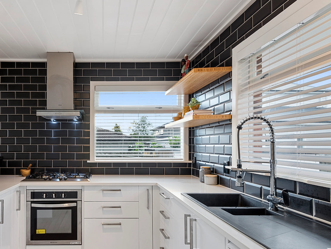 cs-guide-venetian-blinds-768x512-2-The Interiors Group